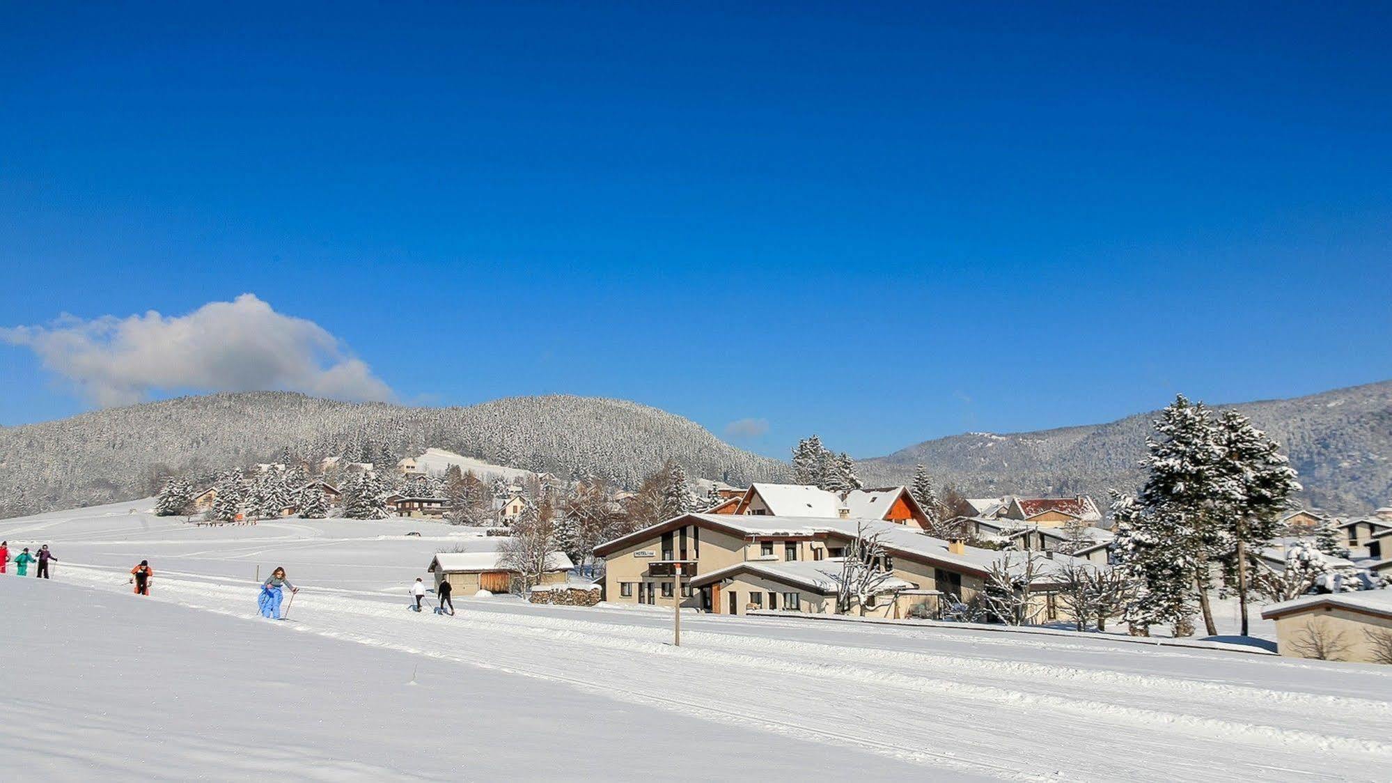 Hotel Logis Le Vernay